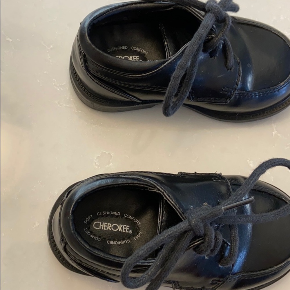 baby shoes - Picture 2 of 5